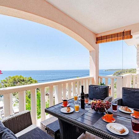 Apartments Separovic Prižba Kültér fotó