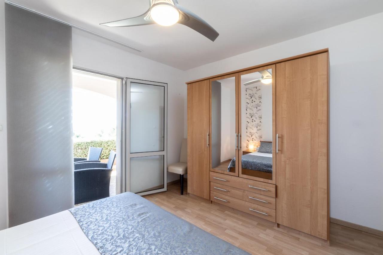 Apartments Separovic Prižba Kültér fotó