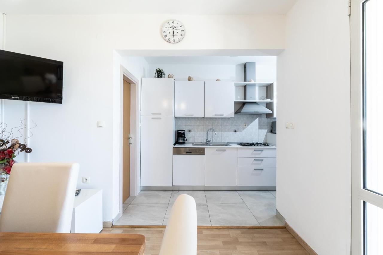 Apartments Separovic Prižba Kültér fotó
