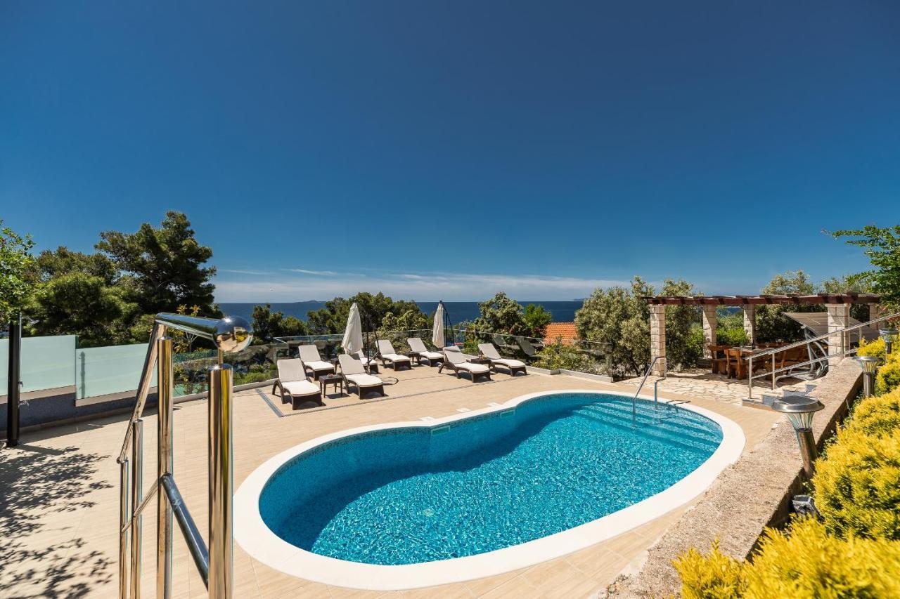 Apartments Separovic Prižba Kültér fotó