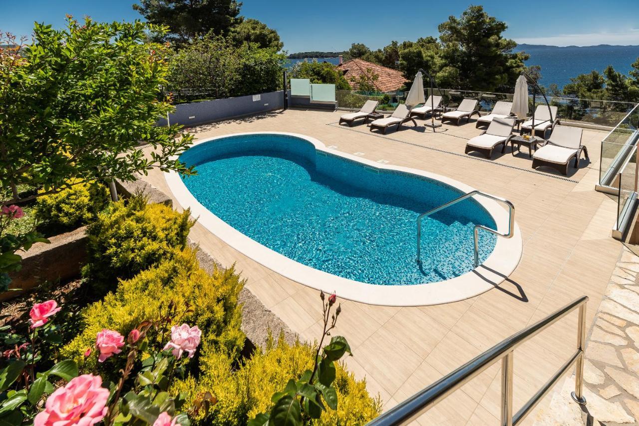 Apartments Separovic Prižba Kültér fotó