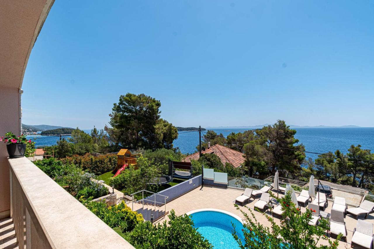 Apartments Separovic Prižba Kültér fotó